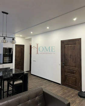 3-к квартира, на длительный срок, 130м2, 1/5 этаж