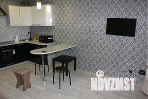 1-к квартира, посуточно, 40м2, 6/25 этаж