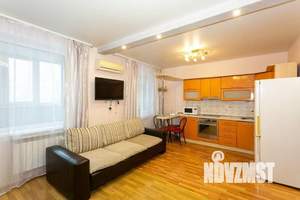 1-к квартира, посуточно, 42м2, 1/1 этаж