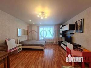 Студия квартира, на длительный срок, 39м2, 3/10 этаж