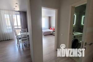 1-к квартира, посуточно, 43м2, 7/25 этаж