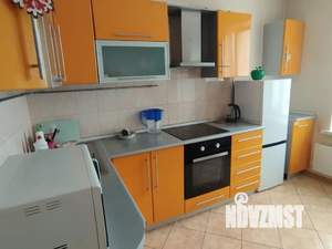 1-к квартира, посуточно, 42м2, 14/14 этаж