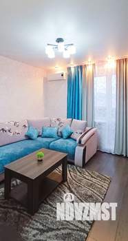 Студия квартира, посуточно, 37м2, 18/18 этаж