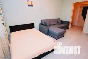 1-к квартира, посуточно, 35м2, 12/25 этаж