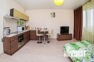 Студия квартира, посуточно, 28м2, 10/17 этаж