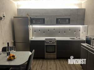 2-к квартира, посуточно, 39м2, 1/10 этаж