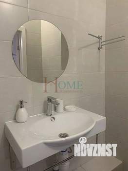 Студия квартира, на длительный срок, 30м2, 18/19 этаж