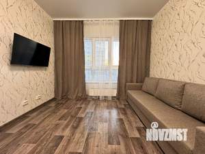 1-к квартира, посуточно, 38м2, 1/1 этаж