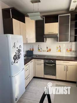 Студия квартира, на длительный срок, 34м2, 4/4 этаж