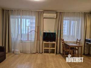 Студия квартира, на длительный срок, 43м2, 8/19 этаж