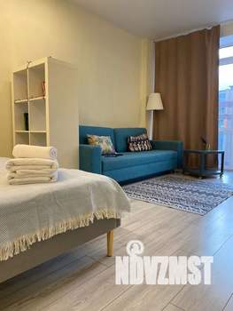 1-к квартира, посуточно, 39м2, 8/18 этаж