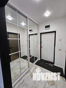 Студия квартира, посуточно, 28м2, 3/25 этаж