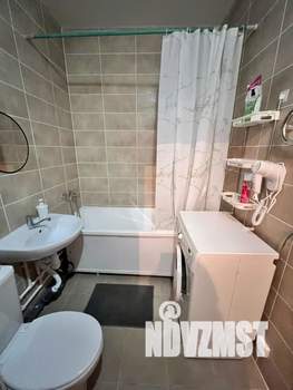 1-к квартира, посуточно, 30м2, 8/24 этаж