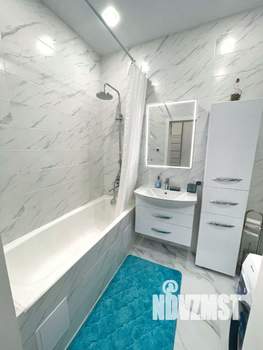 Студия квартира, посуточно, 32м2, 1/24 этаж