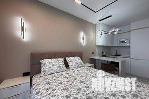 1-к квартира, посуточно, 35м2, 7/30 этаж