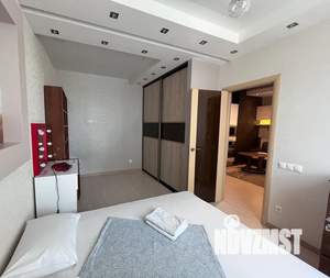 2-к квартира, посуточно, 42м2, 14/17 этаж