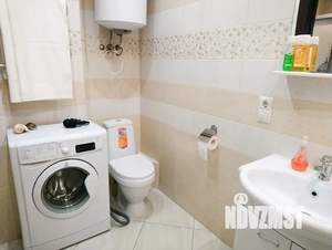 Студия квартира, посуточно, 30м2, 23/25 этаж