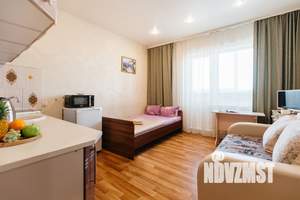 1-к квартира, посуточно, 18м2, 1/1 этаж