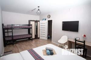 1-к квартира, посуточно, 38м2, 2/18 этаж