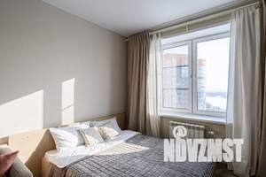 1-к квартира, посуточно, 40м2, 13/20 этаж