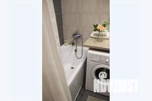 2-к квартира, посуточно, 37м2, 9/25 этаж