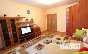 2-к квартира, посуточно, 61м2, 1/1 этаж