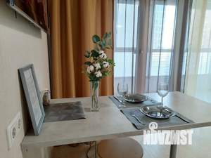 Студия квартира, посуточно, 30м2, 3/17 этаж
