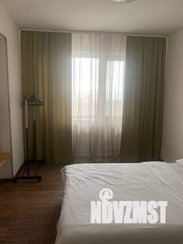 1-к квартира, посуточно, 42м2, 20/25 этаж
