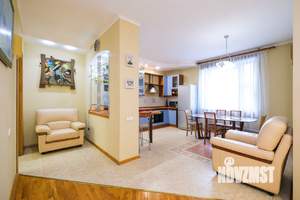 3-к квартира, на длительный срок, 145м2, 3/5 этаж