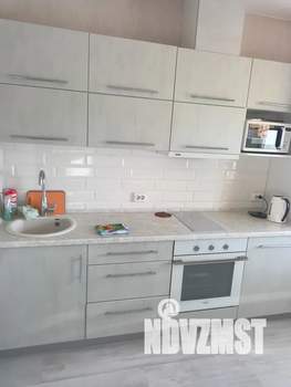1-к квартира, посуточно, 32м2, 12/19 этаж
