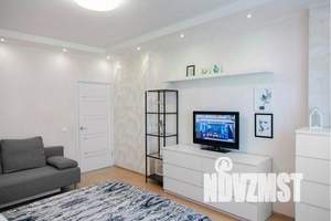 1-к квартира, посуточно, 42м2, 16/25 этаж