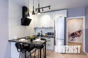 2-к квартира, посуточно, 46м2, 1/25 этаж