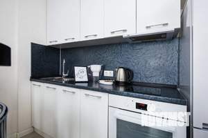 Студия квартира, посуточно, 30м2, 8/25 этаж