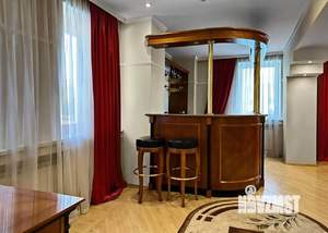 4-к квартира, посуточно, 125м2, 1/1 этаж