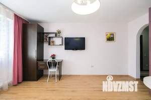 Студия квартира, посуточно, 30м2, 7/18 этаж