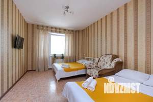 1-к квартира, посуточно, 42м2, 3/10 этаж