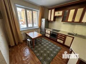 1-к квартира, на длительный срок, 37м2, 4/10 этаж