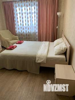 1-к квартира, посуточно, 34м2, 4/9 этаж
