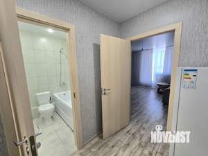 Студия квартира, на длительный срок, 35м2, 26/27 этаж