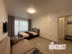 1-к квартира, посуточно, 45м2, 4/17 этаж
