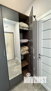 Студия квартира, посуточно, 38м2, 6/17 этаж