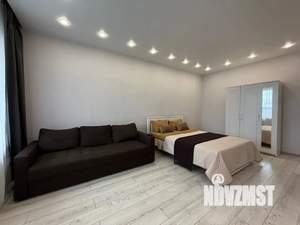 1-к квартира, посуточно, 40м2, 2/17 этаж