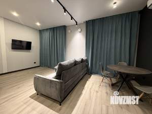 Студия квартира, на длительный срок, 40м2, 21/23 этаж