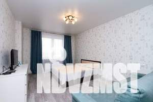 1-к квартира, посуточно, 42м2, 12/25 этаж