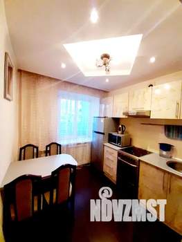 1-к квартира, посуточно, 32м2, 7/9 этаж