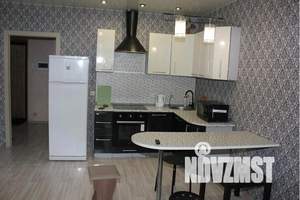 1-к квартира, посуточно, 40м2, 6/25 этаж