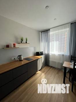 1-к квартира, посуточно, 42м2, 20/25 этаж