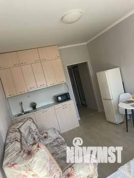 Студия квартира, посуточно, 24м2, 1/17 этаж