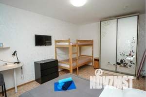 1-к квартира, посуточно, 38м2, 8/10 этаж