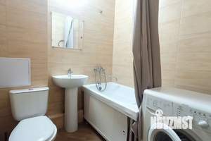 Студия квартира, на длительный срок, 33м2, 1/10 этаж